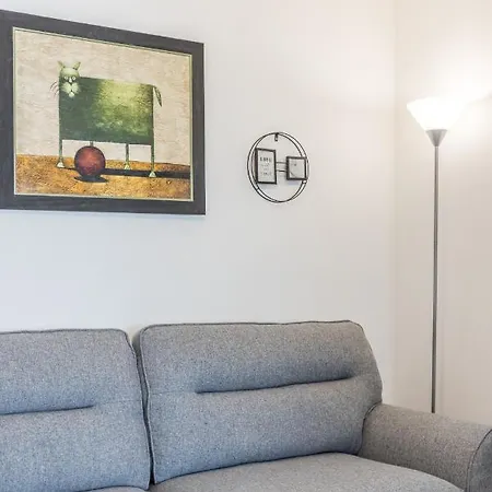 Sunny Apartment *