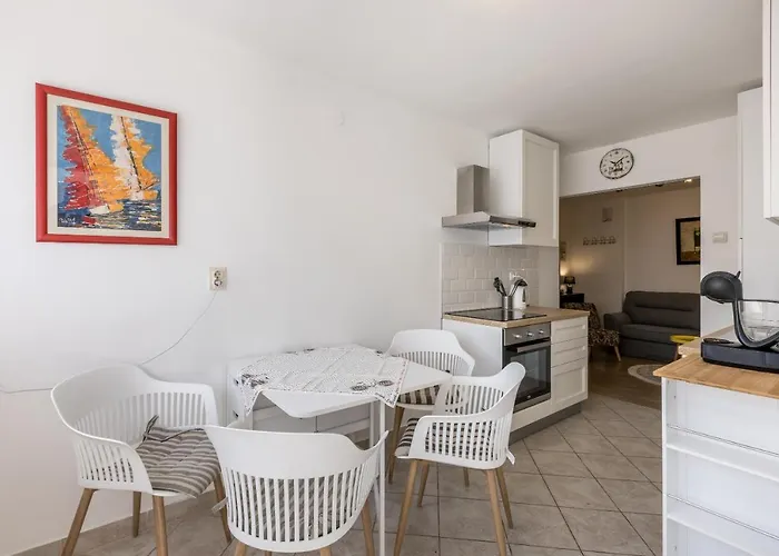 Apartment Sunny Split